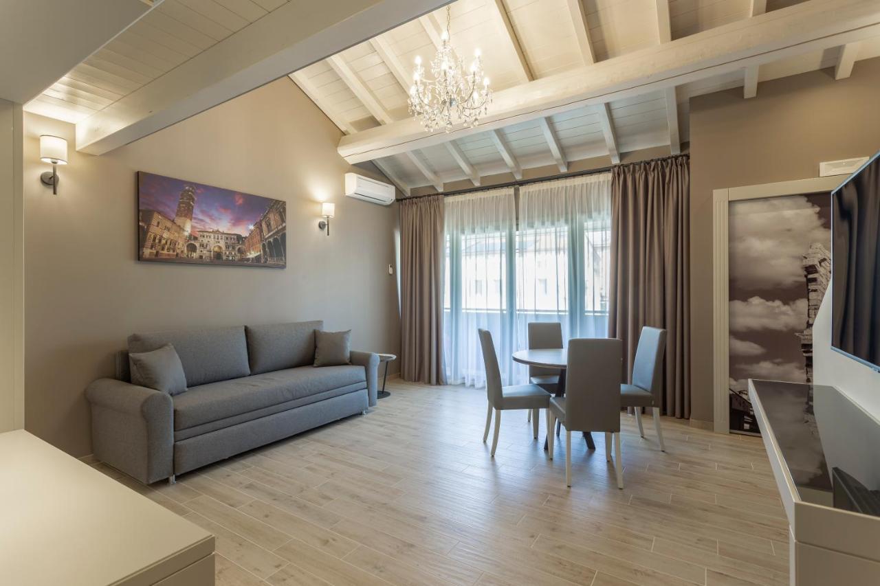 Luxury Apartments San Zeno Colognola ai Colli ภายนอก รูปภาพ